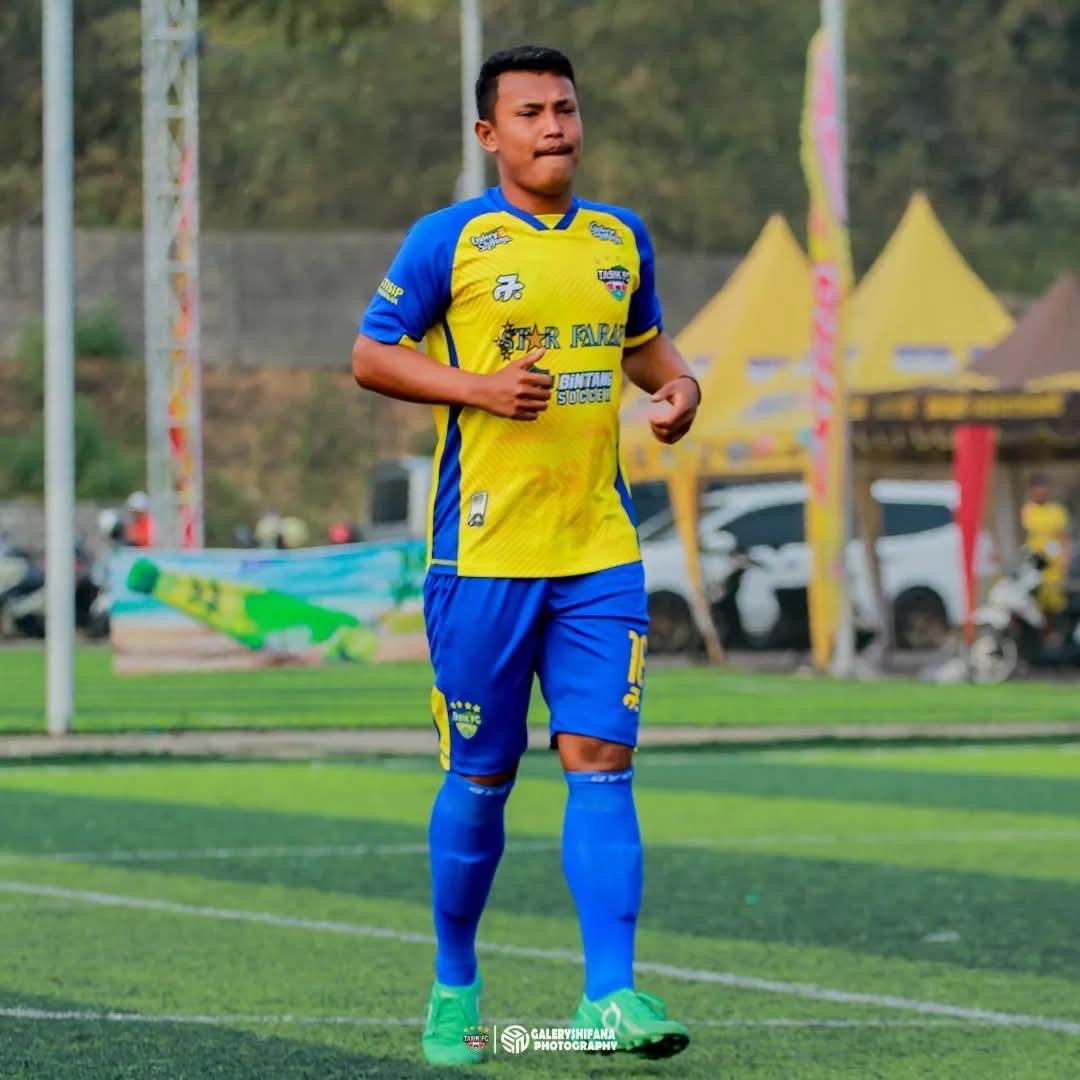 Dede Yogi
